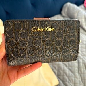 Wallet, Calvin Klein